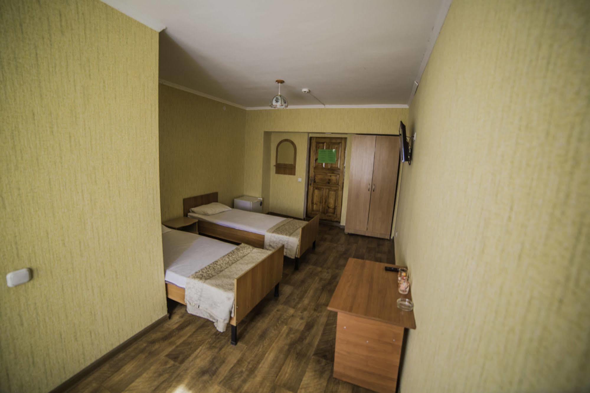 אסטנה Economy Hotel Zhyger מראה חיצוני תמונה
